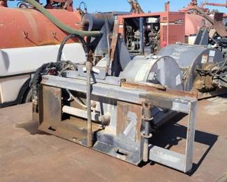 #114 • 2014 Coneqtec Universal APIII 600 HD
