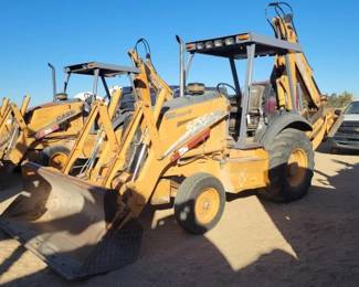 #102 • Case 580 Super M Extendahoe
