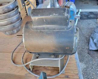 #15136 • GE AC Motor
