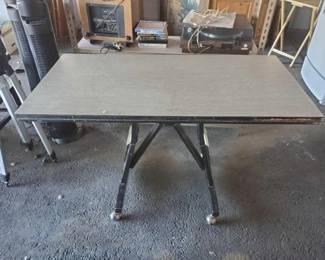 #10094 • Wood Table with Wheels
