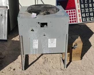 #16002 • Condenser Unit
