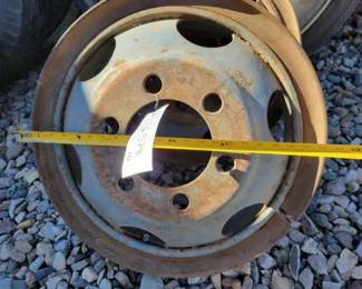 #16518 • Simi Truck Wheels
