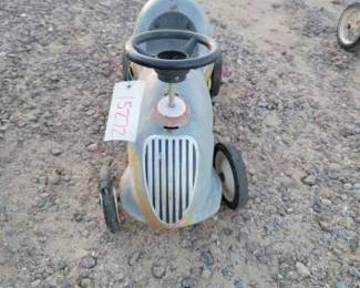 #15272 • Vintage Radio Flyer Model 8
