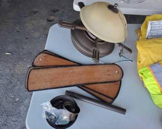 #10554 • Hampton Bay Brown Metal and Wood Ceiling Fan
