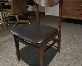 BUY IT NOW: Vintage Mid-Century Modern Yugoslavian Dining Chair. $20