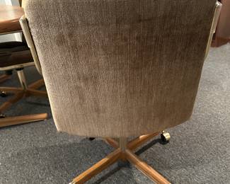 BUY IT NOW: Vintage Dining Table with 4 Chairs by Chromcraft. $200