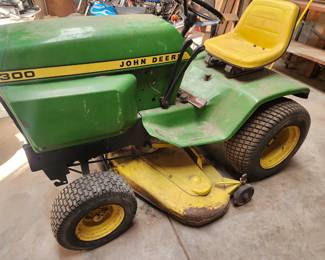 John Deere 300 riding lawnmower