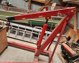 Sunex 2 ton Engine hoist