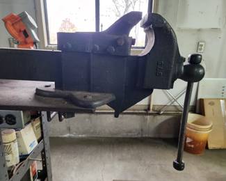 Large vintage Vice by Parker