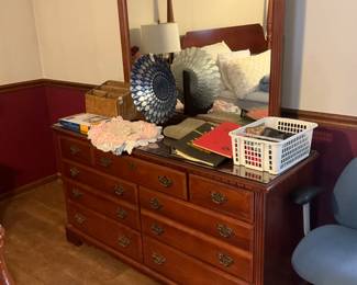 Dresser with mirror in MBR 