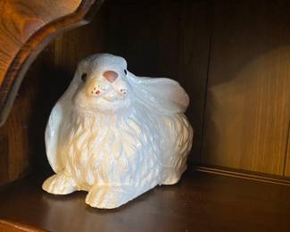 Accessories in bookcase