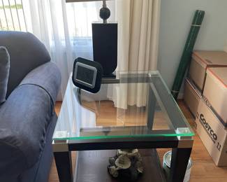 . . . great glass end table and accent lamp