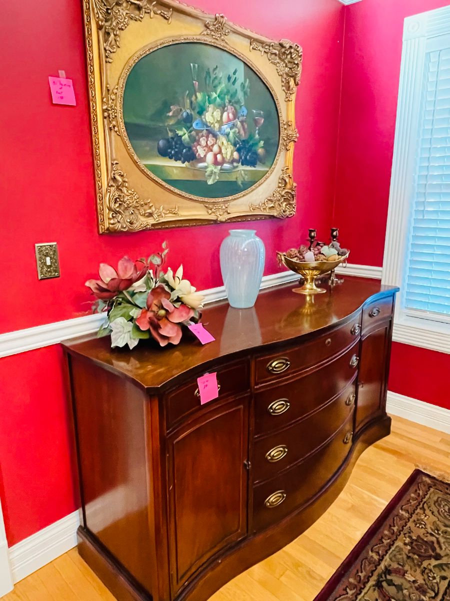 Executive home with fine furnishings starts on 12/13/2023