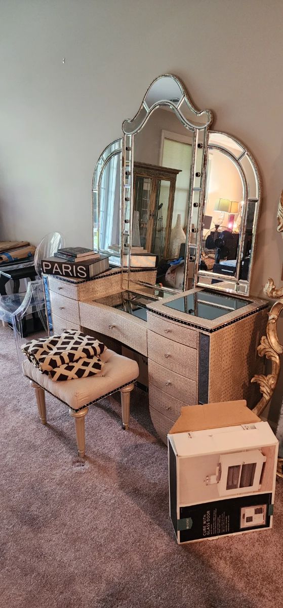 High end estate sale designer items starts on 11/18/2023