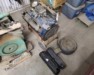 #1516 • Old Ford Motor With Parts
