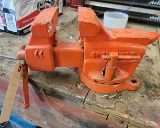 #1146 • Craftsman Bench Vise
