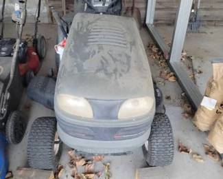 #116 • Craftsman Lawn Tractor with Key
