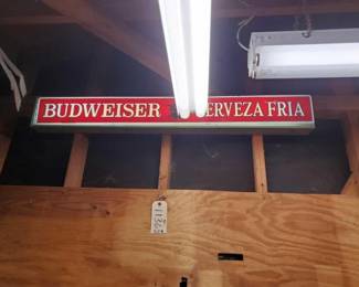 #1136 • Vintage Budweiser Light

