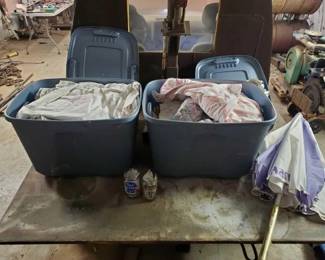 #1522 • (2) Totes Full Of Glassware & Harrahs
