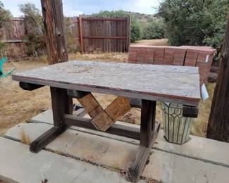 #10024 • Wooden Table
