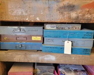 #1154 • 7 Metal Cabinet Organizers
