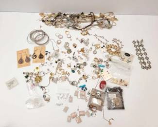 #340 • Costume Jewlery
