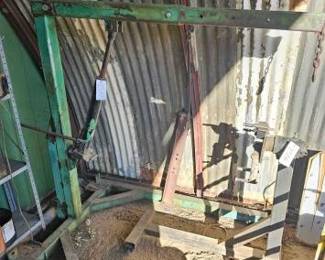 #2554 • Large Engine Hoist
