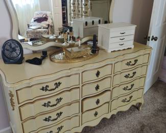 French Provincial furniture