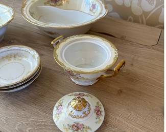 Noritake China Muriel Pattern Serving Set