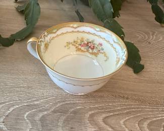 Noritake China Muriel Pattern China Set