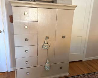 Art Deco Inspired Cream Chifferobe