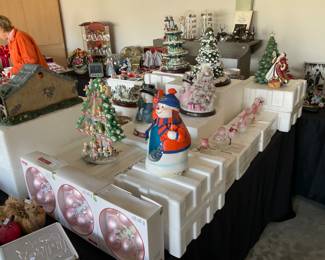 THOMAS  KINCADE COLLECTIBLES 