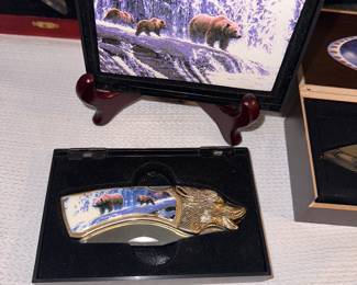 Collectible, knives