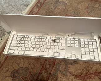 Apple Keyboard nos