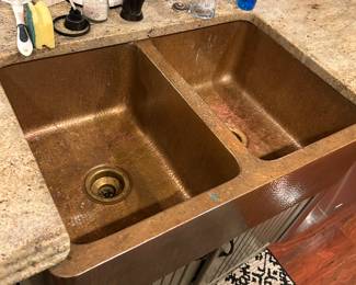 Hammered Copper Double Sink 33" wide, 9.25" Apron