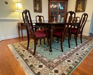 Dining Room Table and Chairs With Leaves and Protective Pads