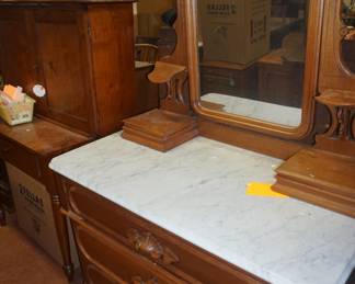 marble top dresser