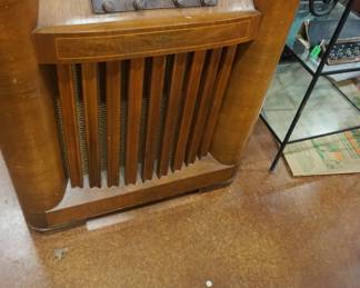 vintage radio cabinet