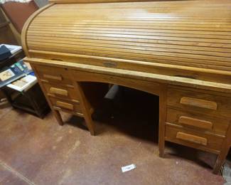 roll top desk
