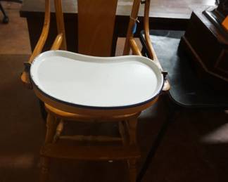 vintage high chair,