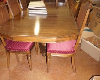 table and chairs with pads