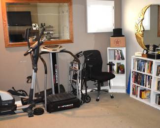 UPSTAIRS-Primary Bedroom Overview