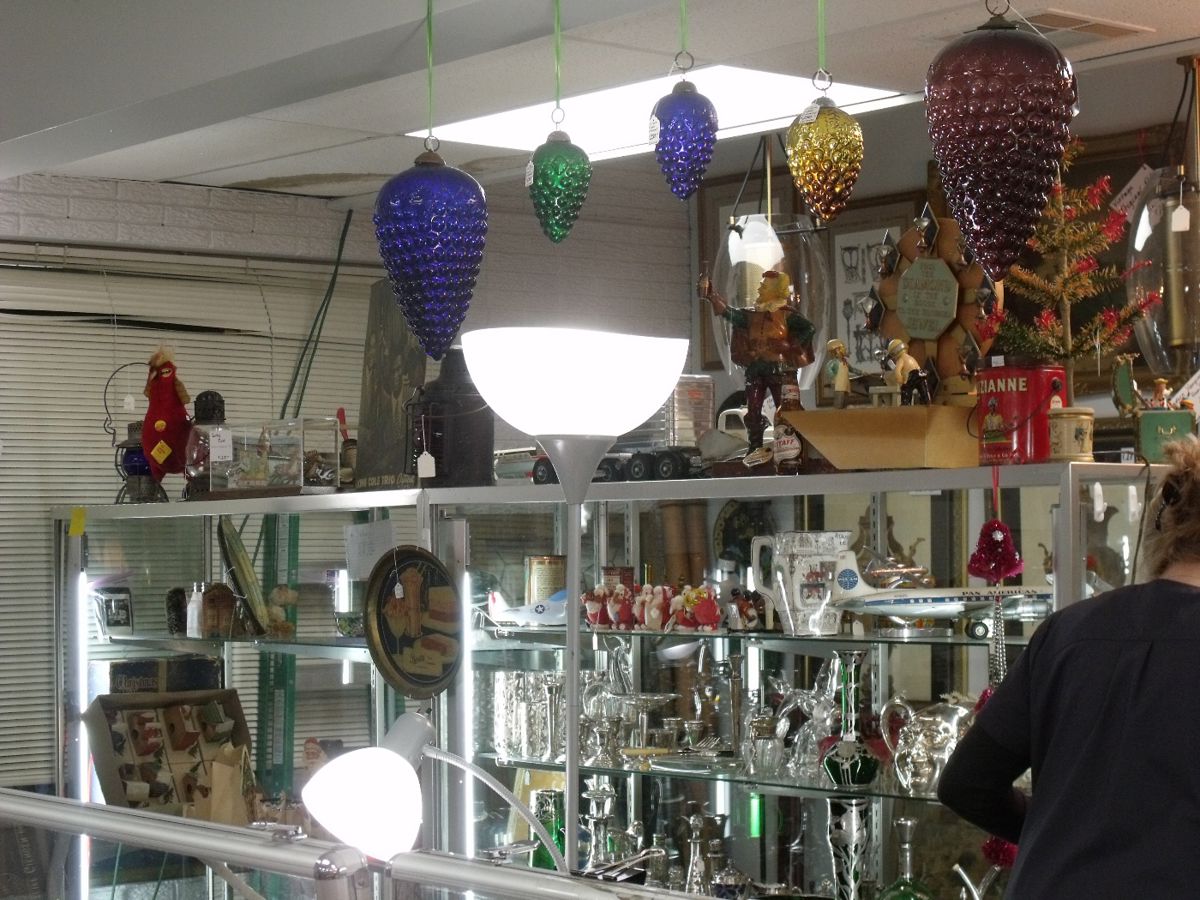 Magnificent Estate Sale by Allen in Tulsa, OK starts on 11/15/2023