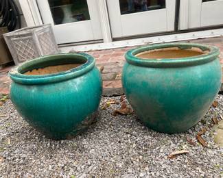 Lots and lots of planters and urns 