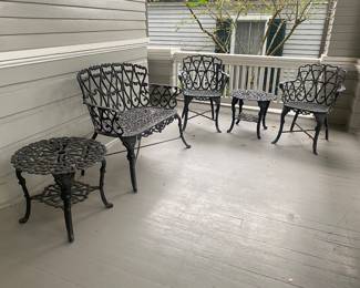 Great iron garden furniture