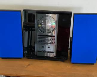 Bang and Olafson CD player 
$200