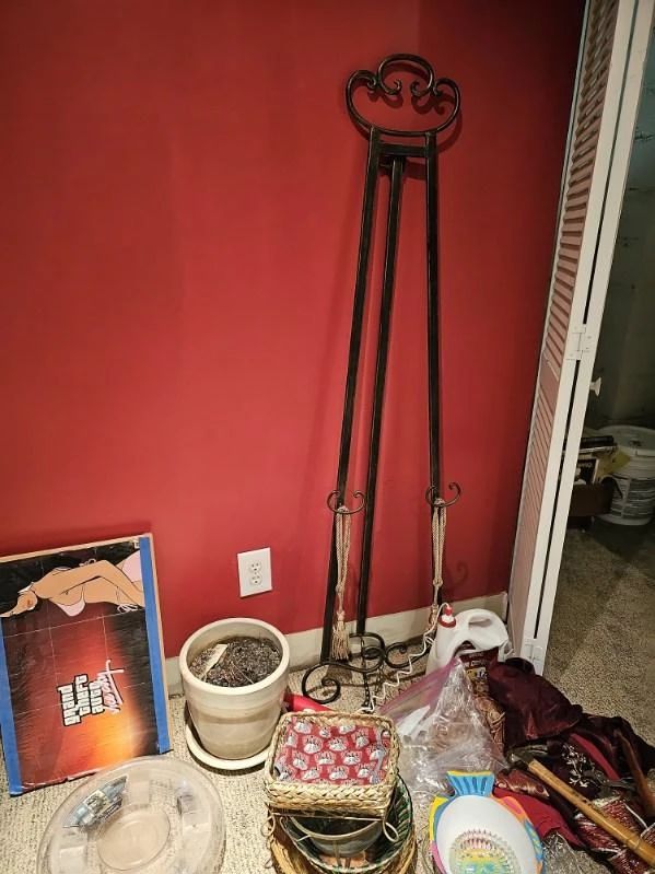 Hughes Estate Sale in Oxford, AL starts on 11/16/2023