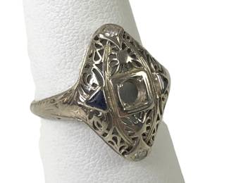 VIntage 18K Gold Ring With Accent Stones, Size 7-1/4