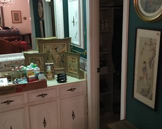 mirrors, curio cabinet, art, bath accessories
