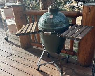 Small Big Green Egg
